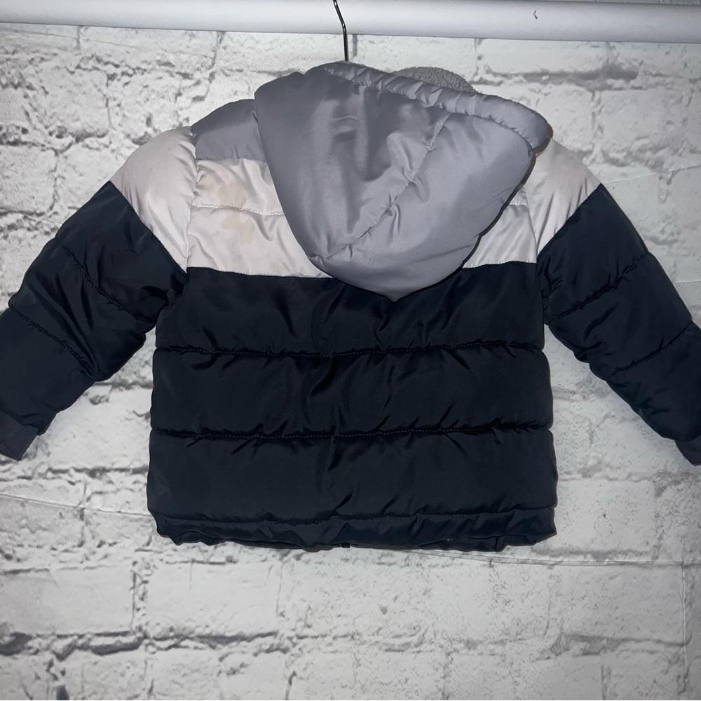Boys winter jacket - Picture 4 of 5